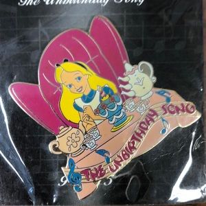 Disney Pin Alice Magical Musical Moments NWT